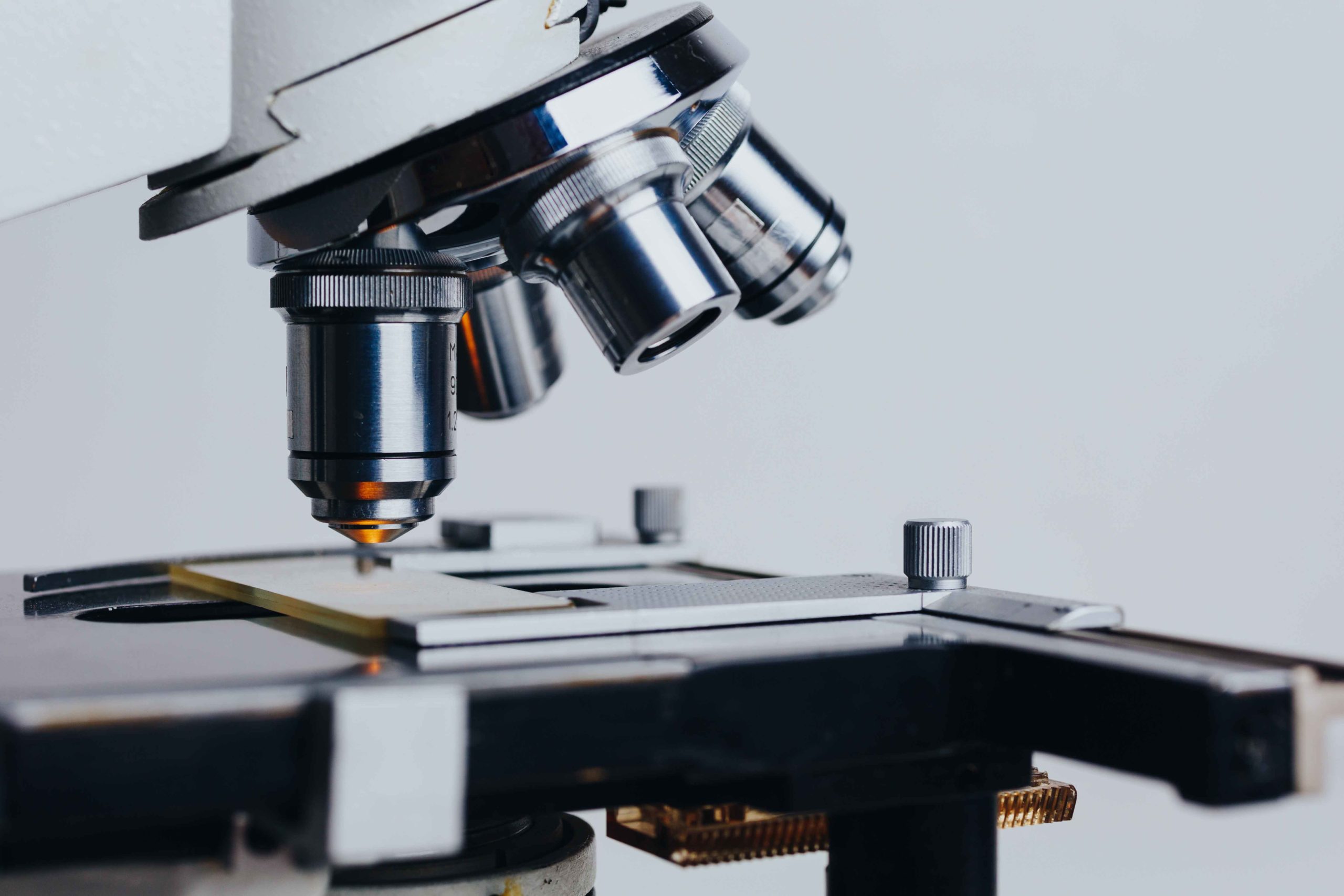 Microscopio profesional